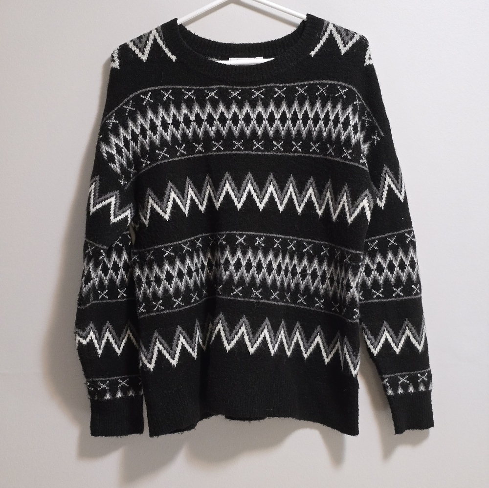 Reitmans crew neck long sleeves pullover sweater size small